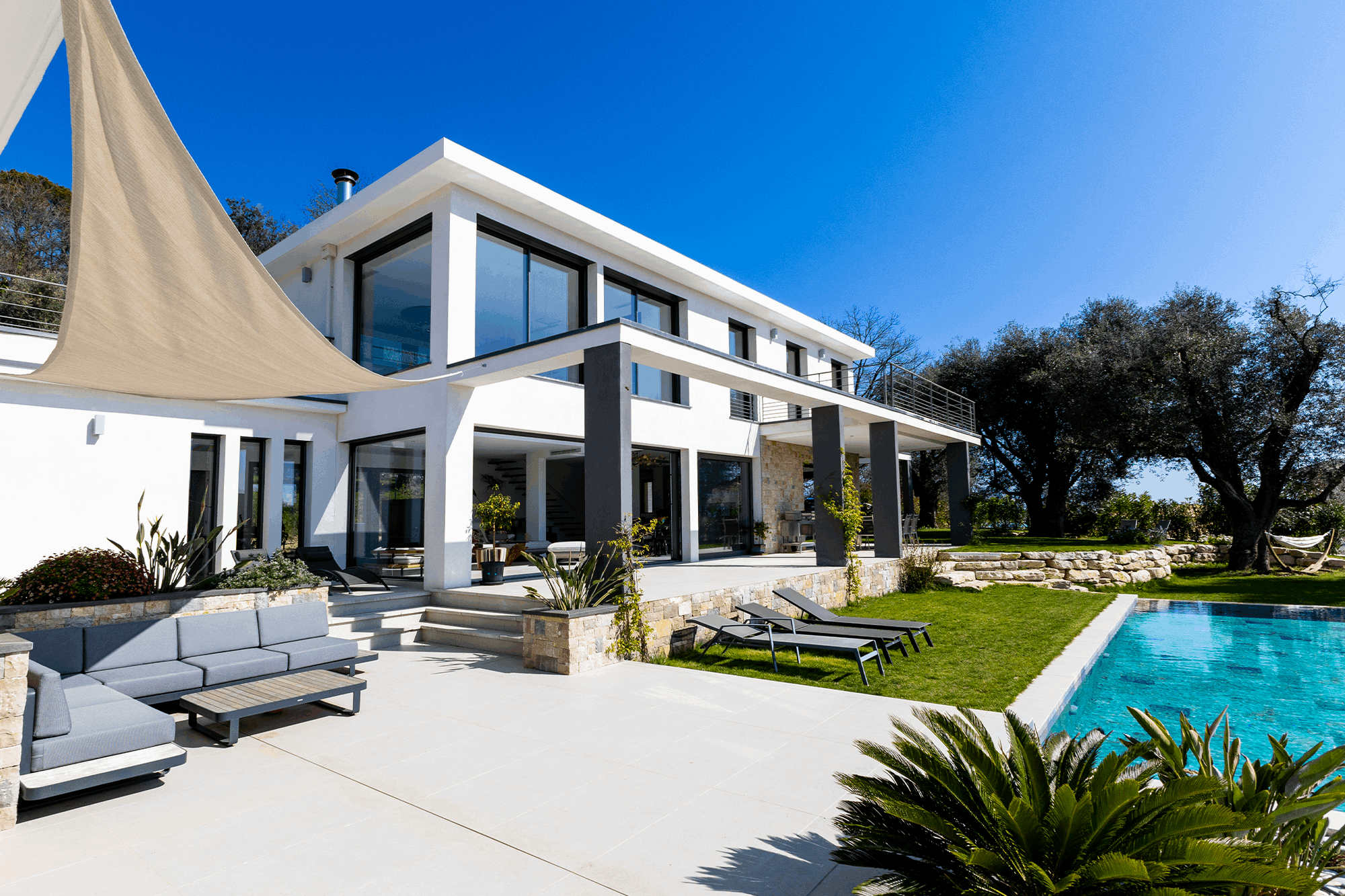 Modern villa with pool and landscaped garden in South of France