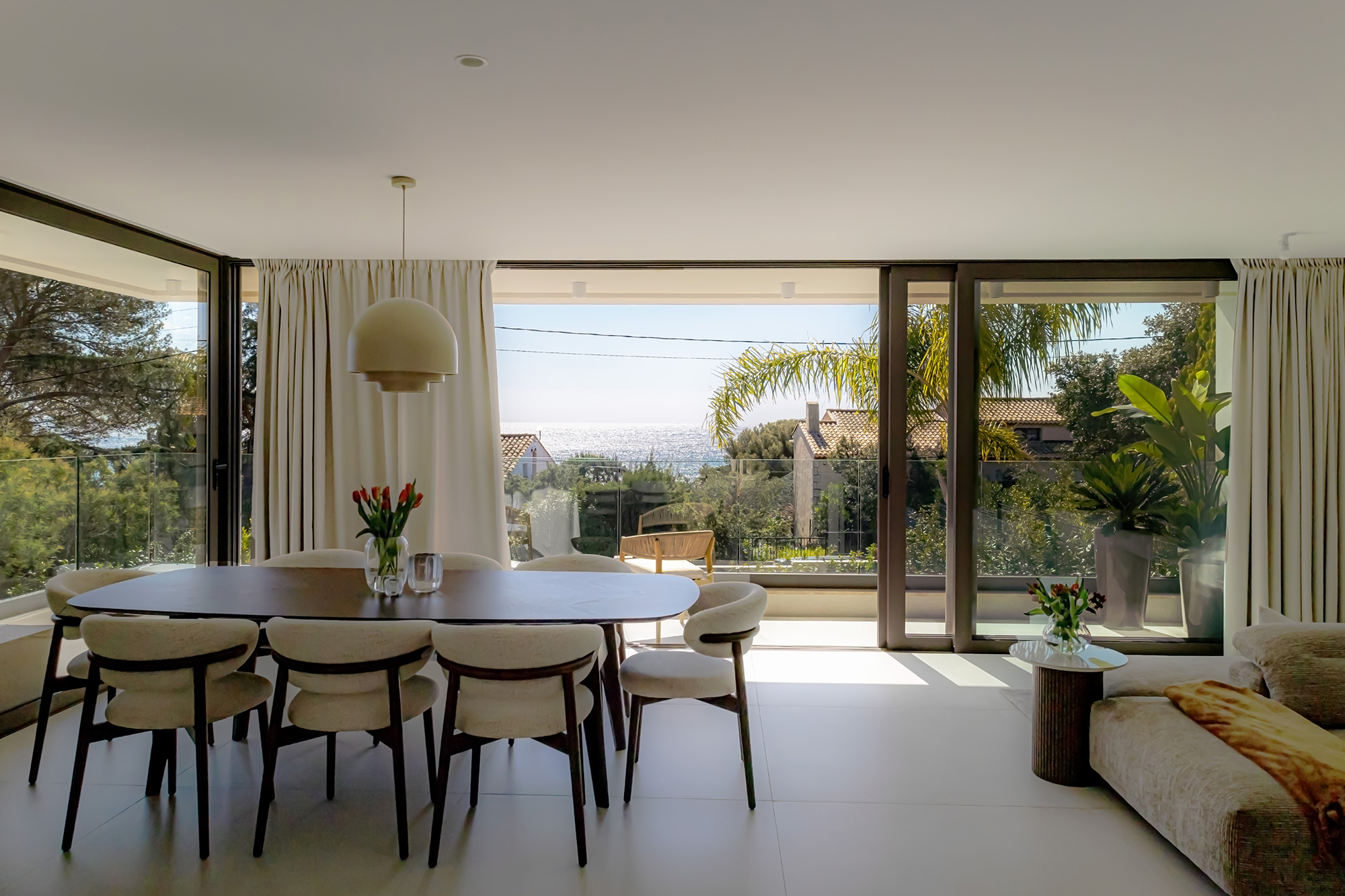 Luxury renovation project with pool on the French Riviera.